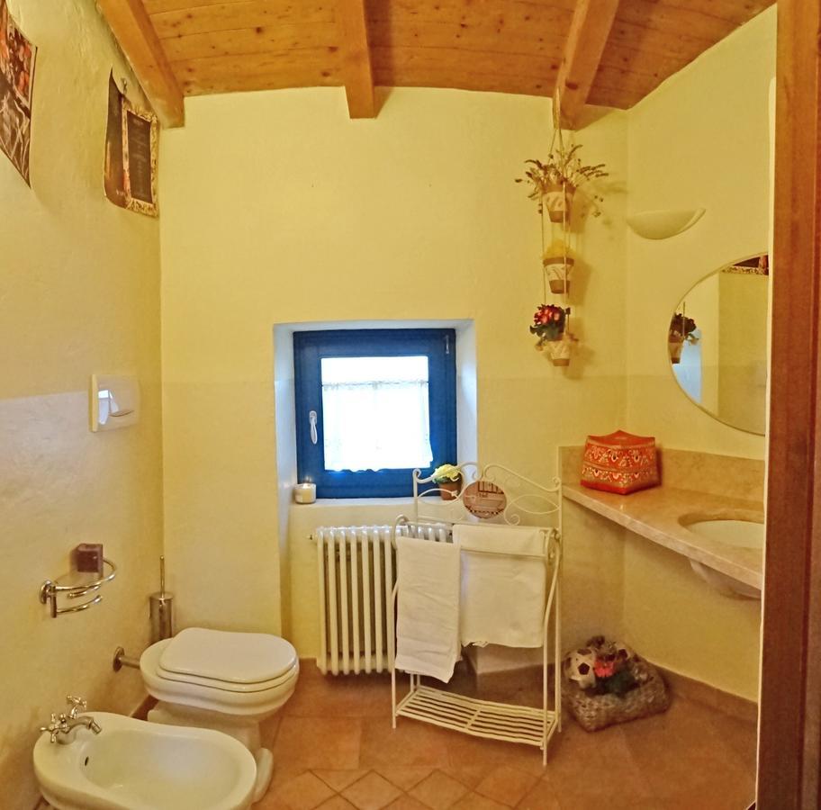 Apartamento Rustico Colonna House by Gardadomusmea Vesio Exterior foto